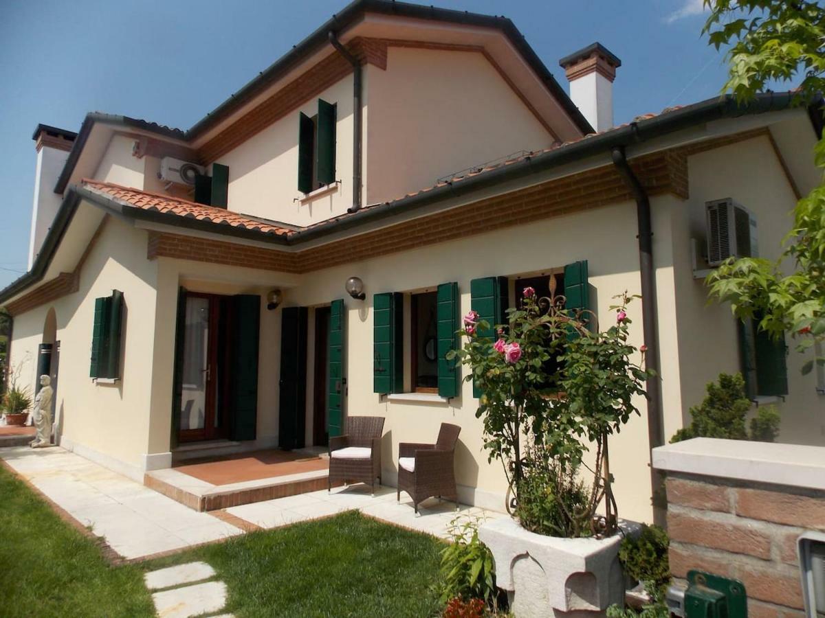 Casa Vianello Apartment เมสเตร ภายนอก รูปภาพ